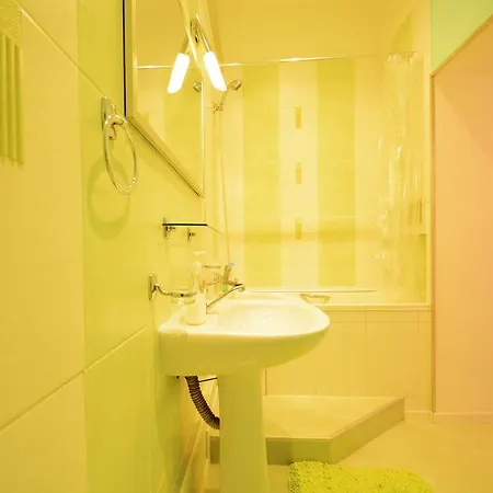 Apartment Aparton Kirava Street 33 *